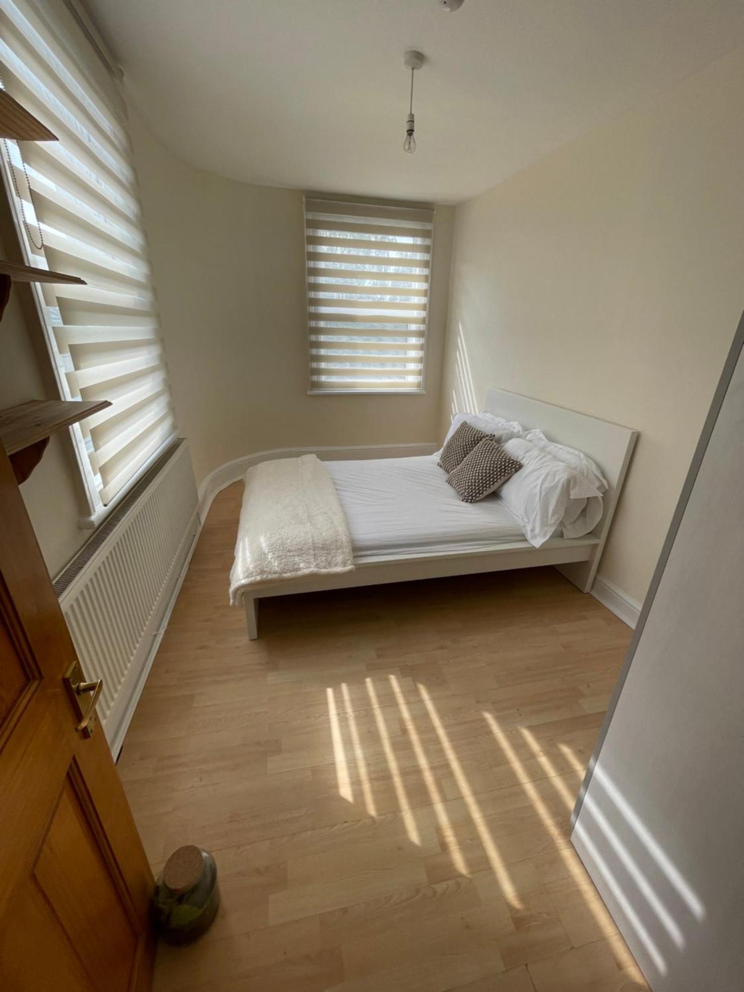 Entire 3 Bedroom Home - Minutes To Emirates Stadium! London Ngoại thất bức ảnh